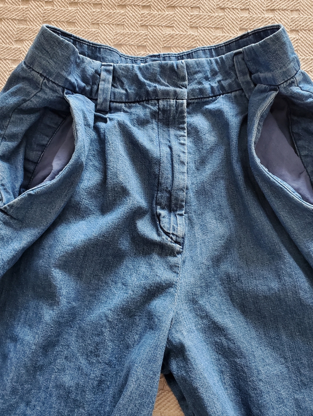Old Navy Extra High-Rise Wide Leg Jeans Adjustable Waist SZ 8 - Picture 11 of 13